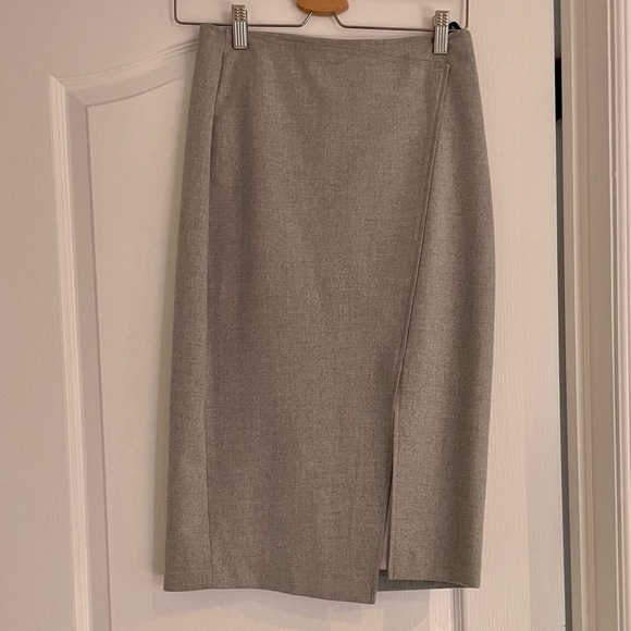 Babaton wool pencil skirt with slit - Picture 2 of 3